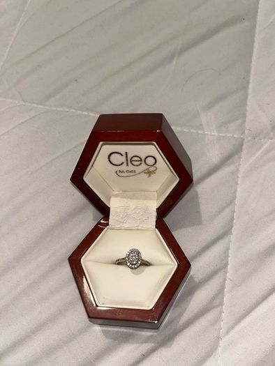 Ring/Unwanted Gift