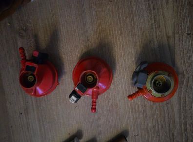 3 x Gas Regulators