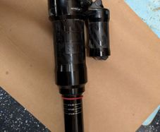 Rockshox Super Deluxe Select + 230x62.5mm