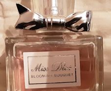miss dior blooming bouquet