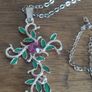 Vintage beautiful pendant on a chain. Image 2