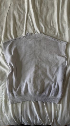 White Knit Sleeveless Jumper Vest