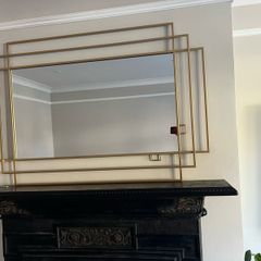 Gold mirror