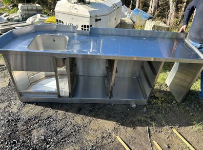 Stainless steal kitchen unit with sinks