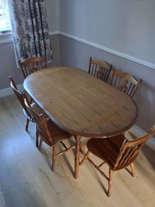 dining table & 6 chairs