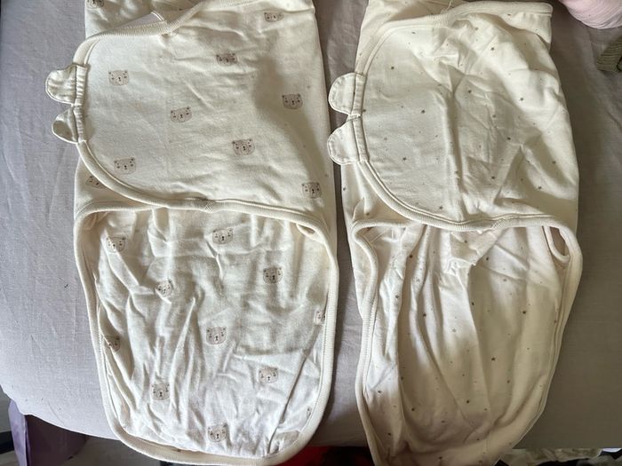Baby girl, sleep suits