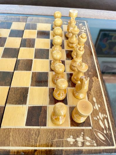 Vintage Decorative Foldable Chessboard with Hand Carved Detail and Chess Pieces 26 cm Square