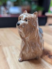 Beswic Yorkshire terrier porcelain figurine