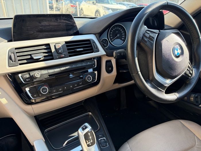 2016 Bmw 330