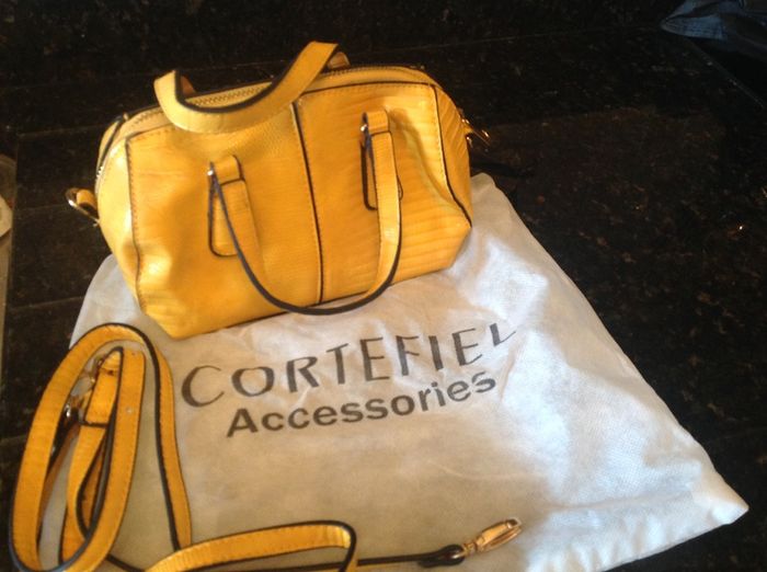Ladies handbag-Price Drop