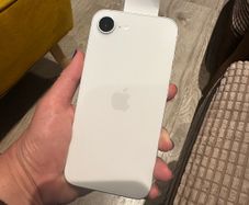 Apple 16
