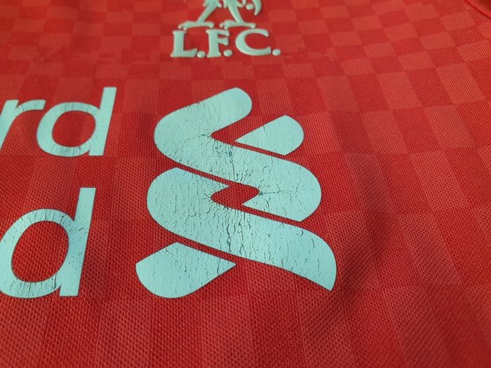 Liverpool Football Club Home Jersey 2015 to 2016 Childrens Extra Large New Balance YXL