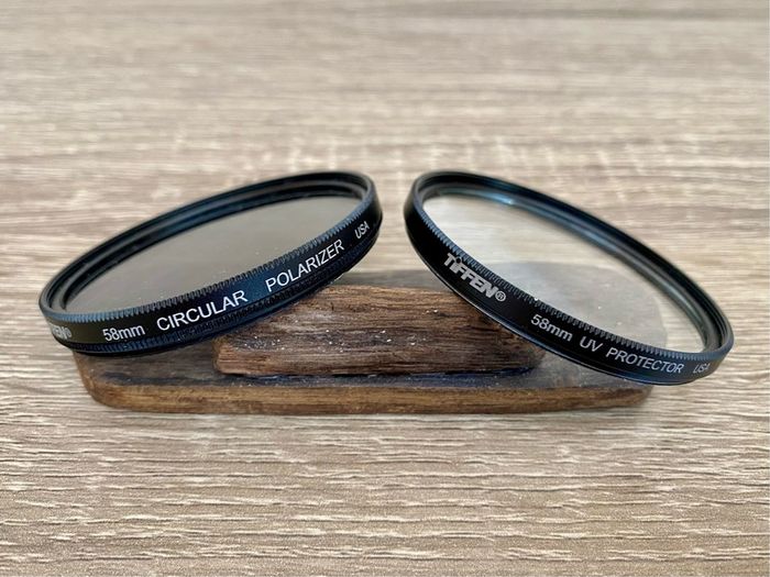 Tiffen 58mm Polarizer & UV Filter