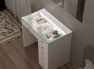 Dressing table