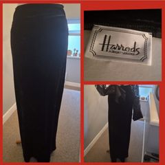 Harrods brand black vintage velvet full length skirt, sz 14. Excellent condition, D18 post 8e
