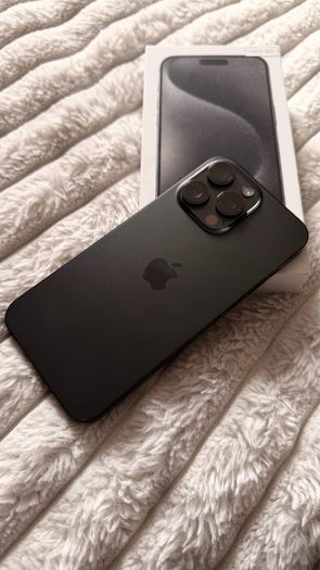 Iphone 15 pro max 256gb - excellent condition