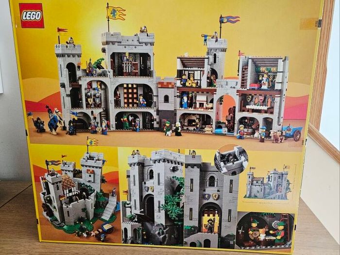 lego medieval/castle 10305 Lion Knights' Castle