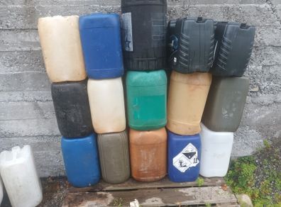20 and 25 liter drums