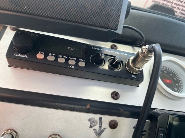midland 78 plus multi cb radio