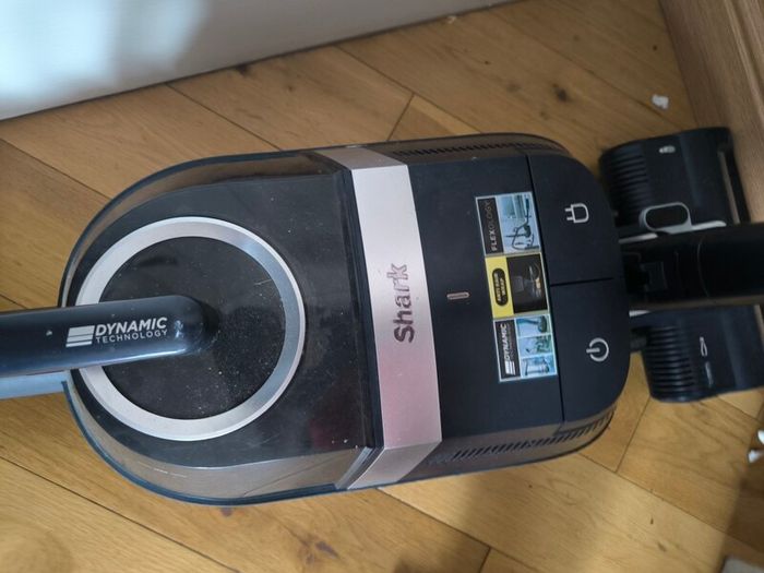 shark vacuum
