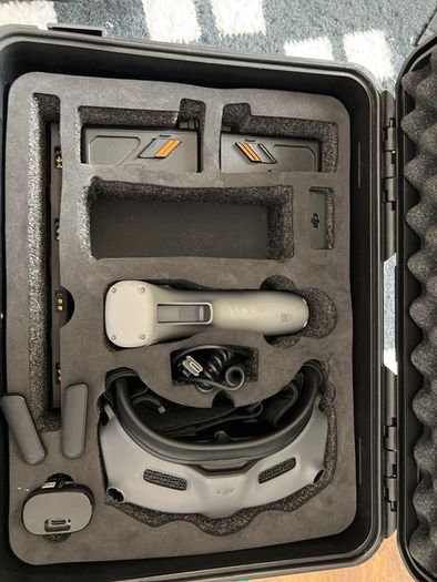DJI Avata Fly More Combo + Goggles & Controller
