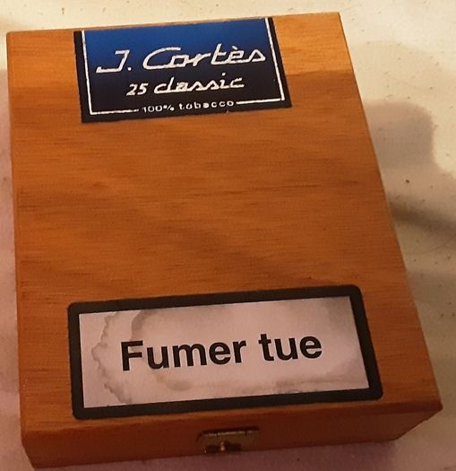 j cortes cigar box