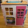 Barbie House Playset with Dolls Image 8