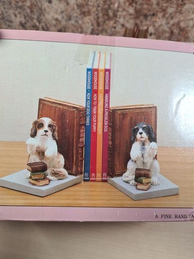 Vintage Puppy Dog bookends the Academy collection hand painted BRAND NEW heavy ceramic man's best friend