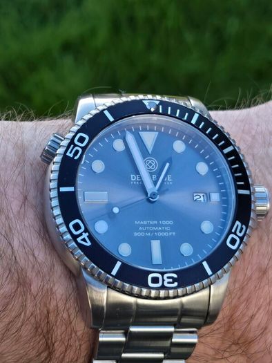 Deep Blue Diver