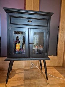 lovely little cocktail cabinet