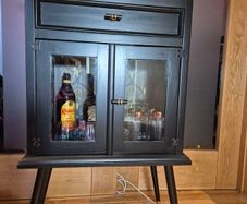 lovely little cocktail cabinet