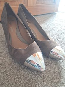 Clarks heels