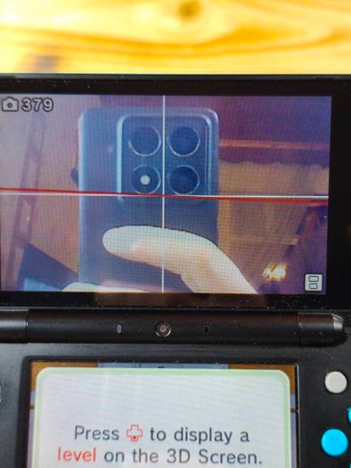 nintendo new 2ds xl with 4 games ,R buttons is not responding