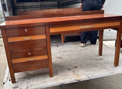 office desk -table