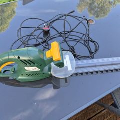 Kingfisher 450W Electric Hedge Trimmer