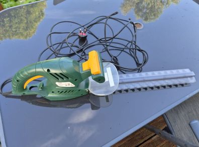 Kingfisher 450W Electric Hedge Trimmer