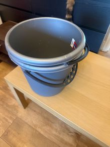 bucket