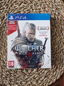 The Witcher 3: Wild Hunt, PS4 w/ Bonus content