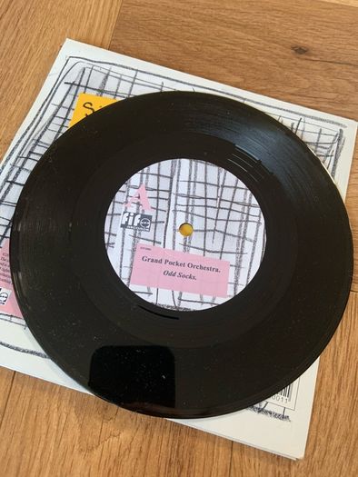 Grand Pocket Orchestra - Odd Socks 7" Vinyl