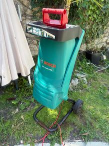 Bosch AXT Rapid 2200 Garden Shredder