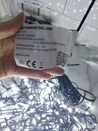 Christmas tree lights: 400 White Ultra Bright Led Chaser Lights