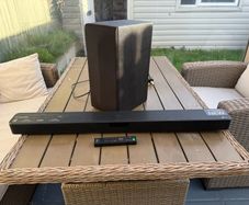 LG soundbar w/Subwoofer