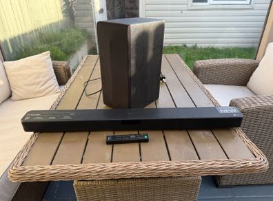 LG soundbar w/Subwoofer