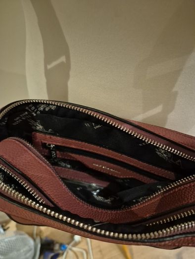 Crossbody bag