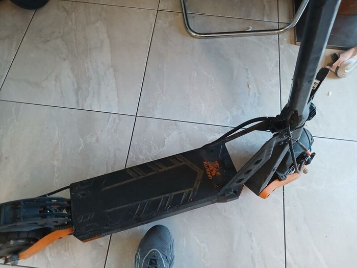 electric scooter