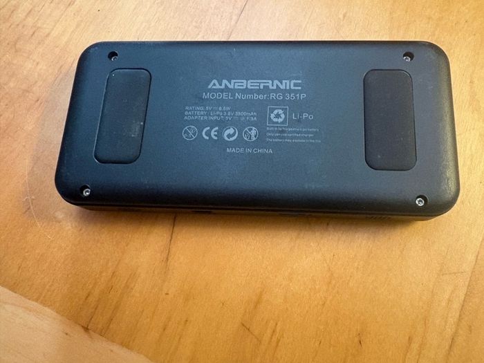 Anbernic