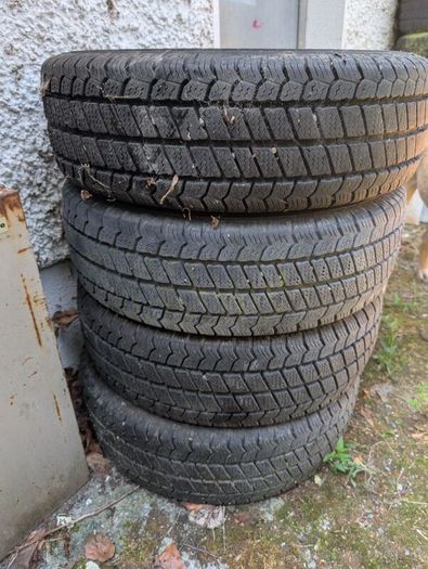 Ford Transit 16" steel rims (mk7)with low milage winter tyres