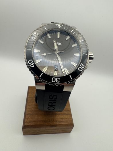 ORIS Titanium AQUIS automatic