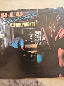REO Speedwagon 7" - Keep On Loving You