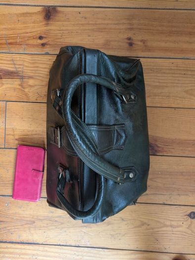 Vintage travel bag
